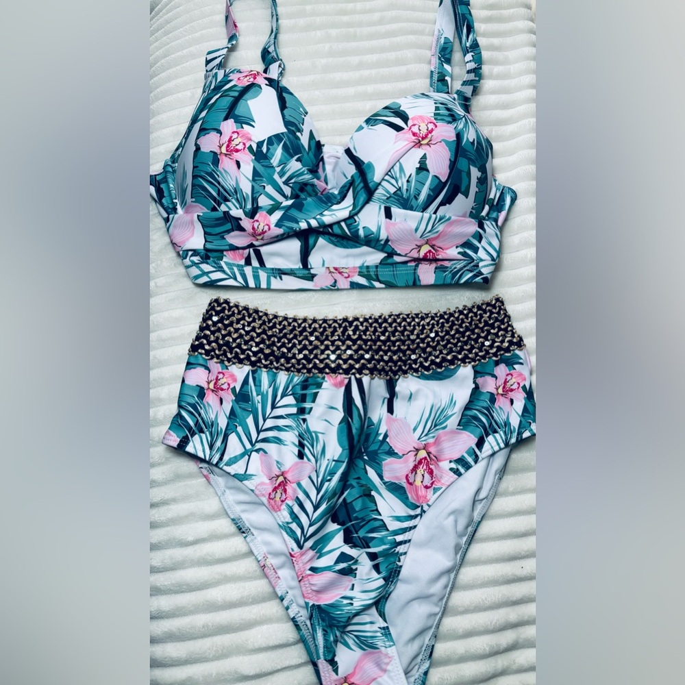 Swim suit